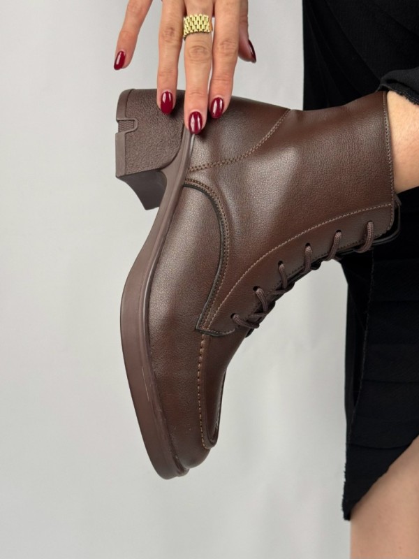 نیم بوت ساعتی بندی 1677