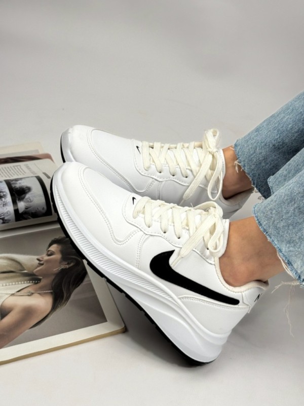 کتونی نایک تلاش 2401