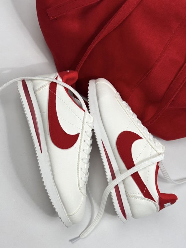 نایک کورتز 1953