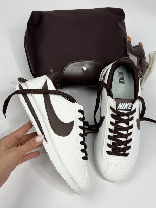 نایک کورتز 1953