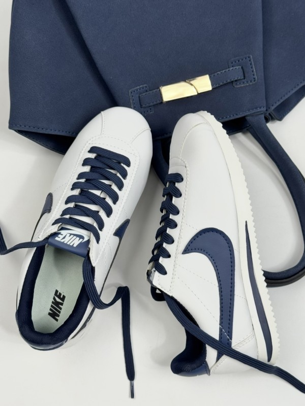 نایک کورتز 1953