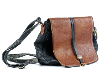 چرا کیف چرم پوسته پوسته می شود؟