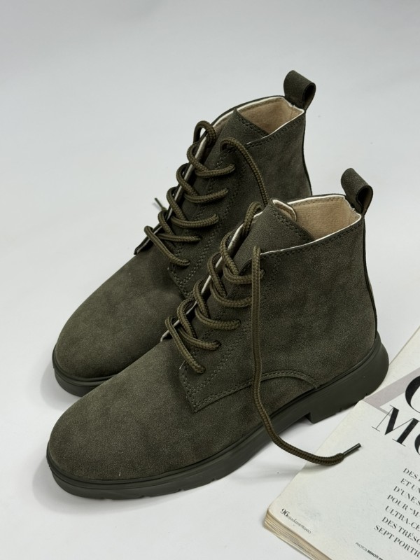 نیم بوت دستکدار برلین 1865