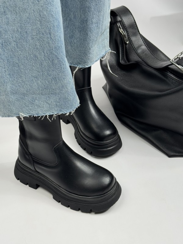 بوت بغل سگک ارج 2407