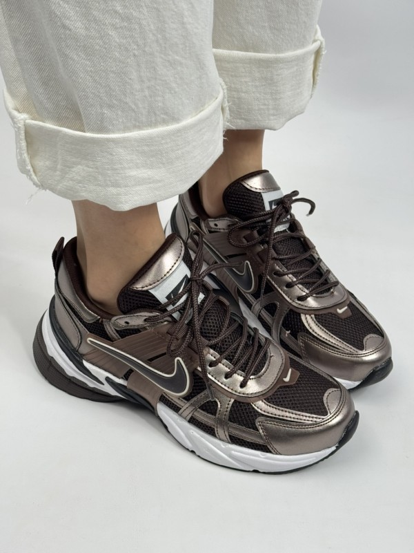 کتونی نایک وی تو کی سمپل 2251