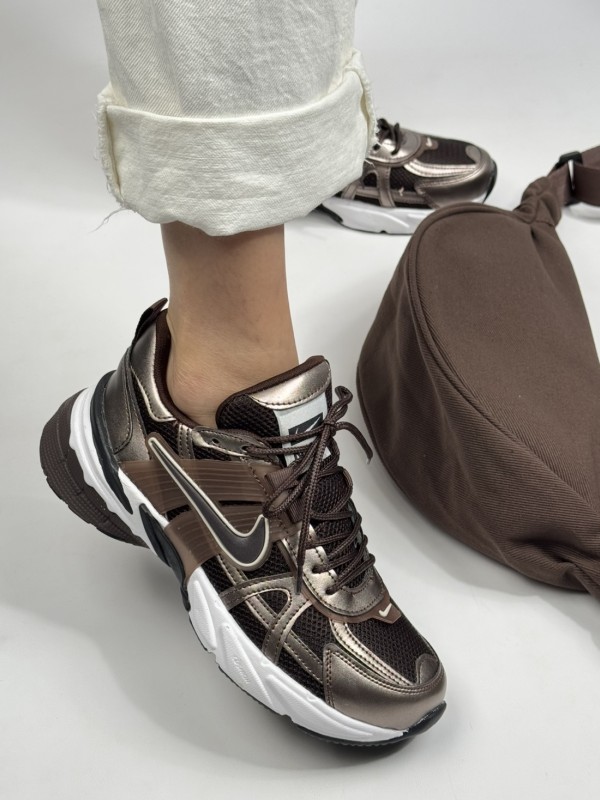 کتونی نایک وی تو کی سمپل 2251