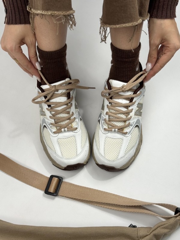 کتونی نیوبالانس پلاس 2311