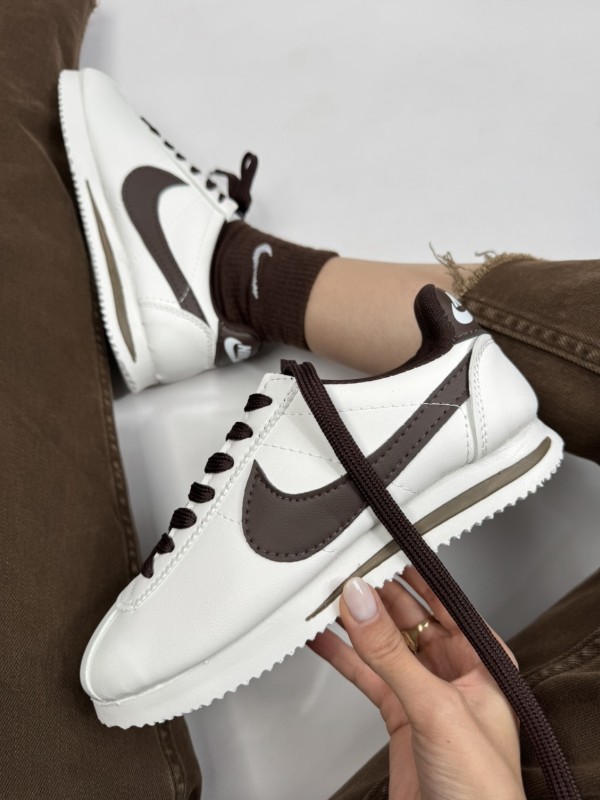 نایک کورتز 1953