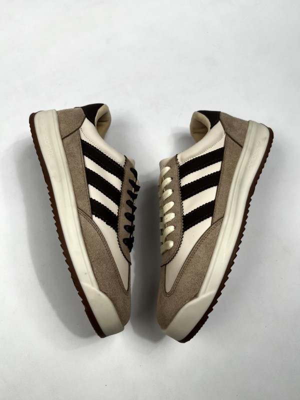 آدیداس اس ال 1970