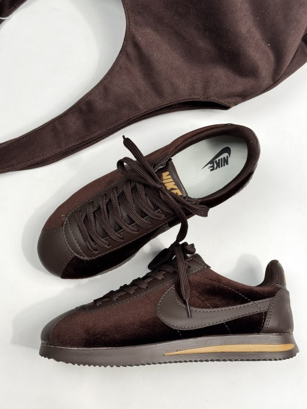 نایک کورتز 1953