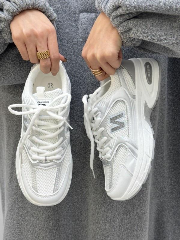 نیوبالانس "بولتونا" 530