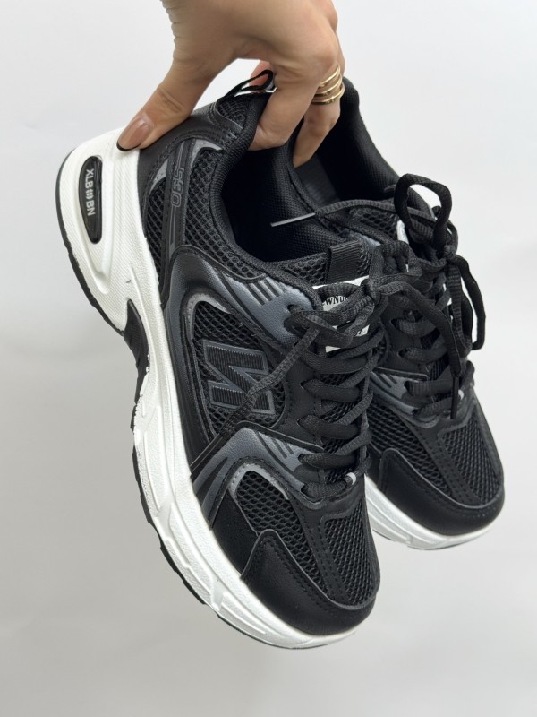 نیوبالانس "بولتونا" 530