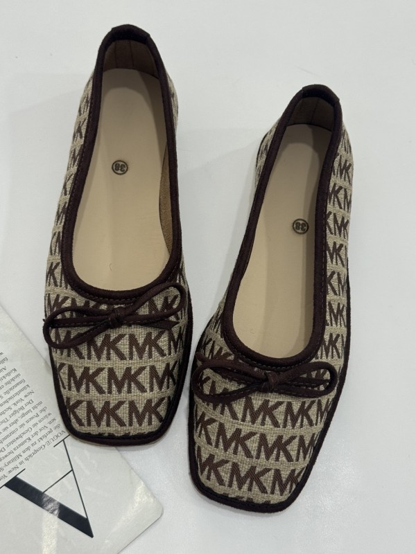 کالج لودشکا پارچه ای 2422