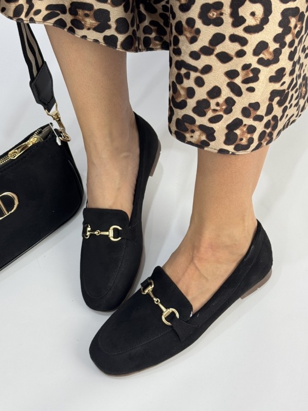 کالج سوییت سولی 2431