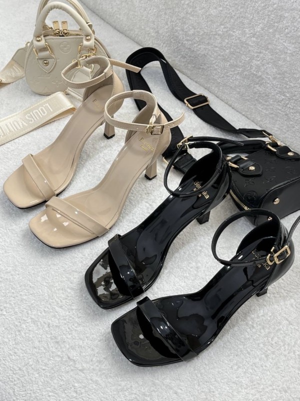 پاشنه ساده رکس 2437