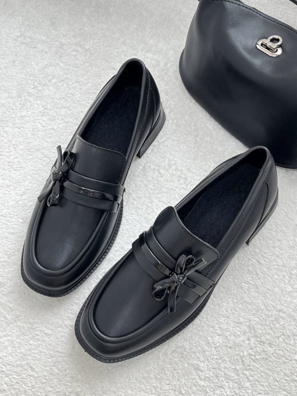 کالج " پاپیون سولی " 2064