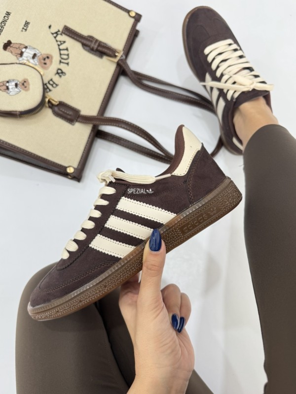 کتونی آدیداس اسپشیال 391