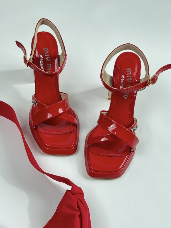 پاشنه ضربدری میو 2447