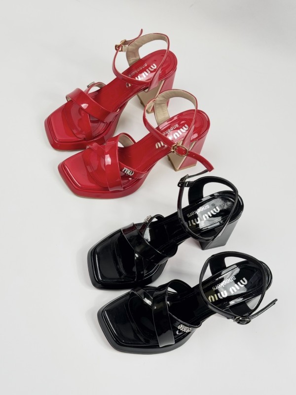 پاشنه ضربدری میو 2447