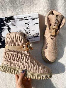 نیم بوت میو میو