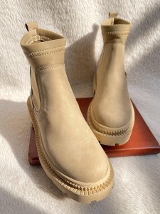 نیم بوت شیکو 520