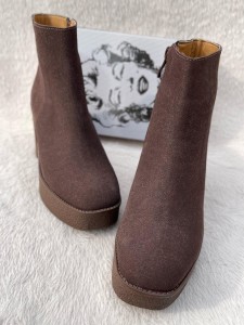 نیم بوت پاشنه ترمو