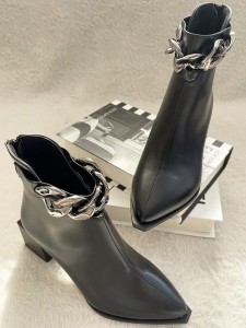 پاشنه زنجیری