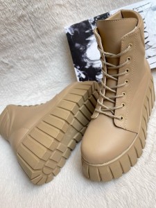 نیم بوت برشکا لژ بلند