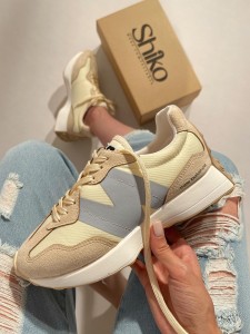 کتونی نیوبالانس 105