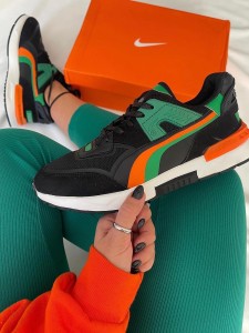 کتونی پوما 696