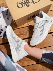 کتونی بافتی فشیون 1079