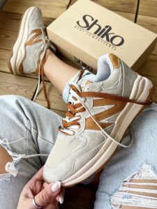 کتونی نیوبالانس 714