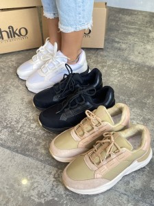 کتونی زارا 1106