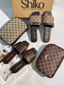 اسلیپر چرمی پاز 1174