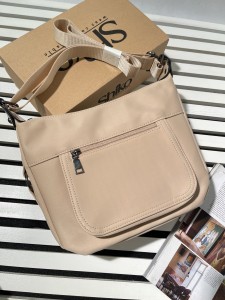 کیف دوشی 1207