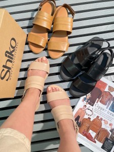 صندل چسبی چرمی  روکو 1216