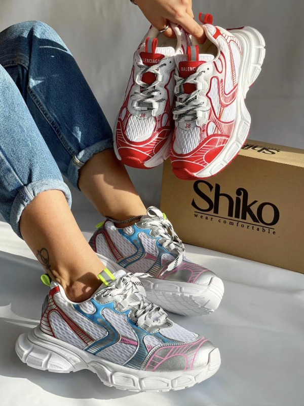 کتونی بالنسیاگا بی 1271