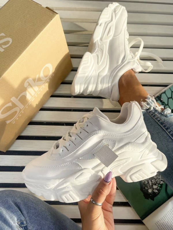 کتونی ریسینگ 1302