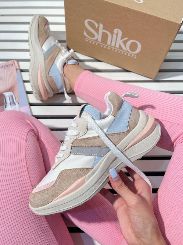 کتونی جی سی شیکو 1320