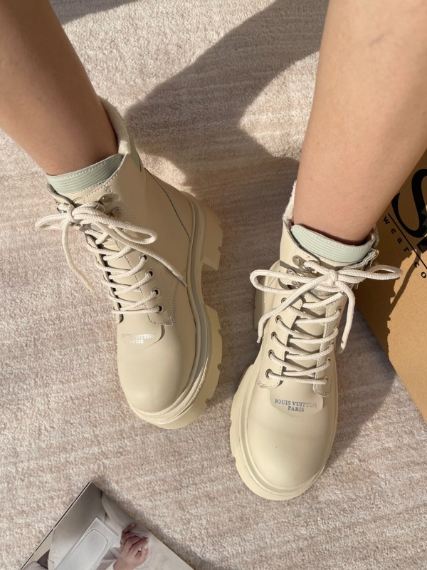 نیم بوت لویی ویتون کی وی 1442