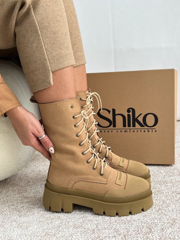 نیم بوت بالنسیاگا 745