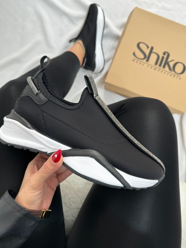 کتونی استرج نگینی 1475