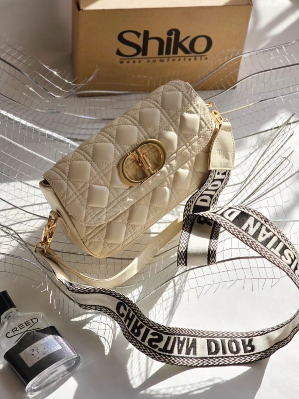 کیف چرمی دیور 1489