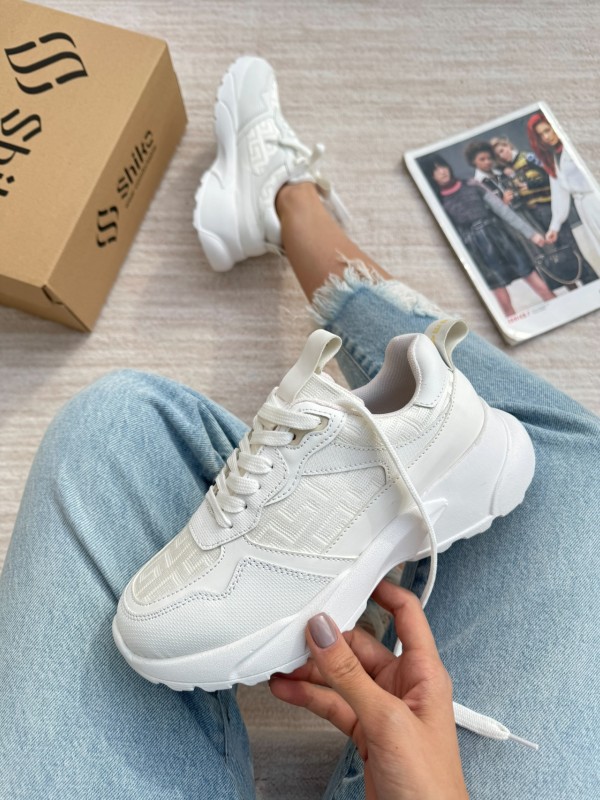 کتونی ورساچه 1492