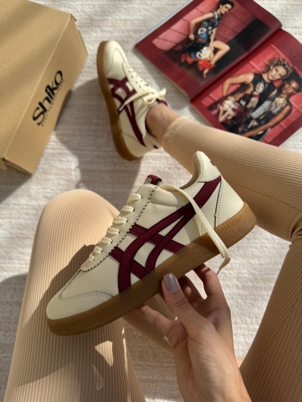 ونس اسیکس 858