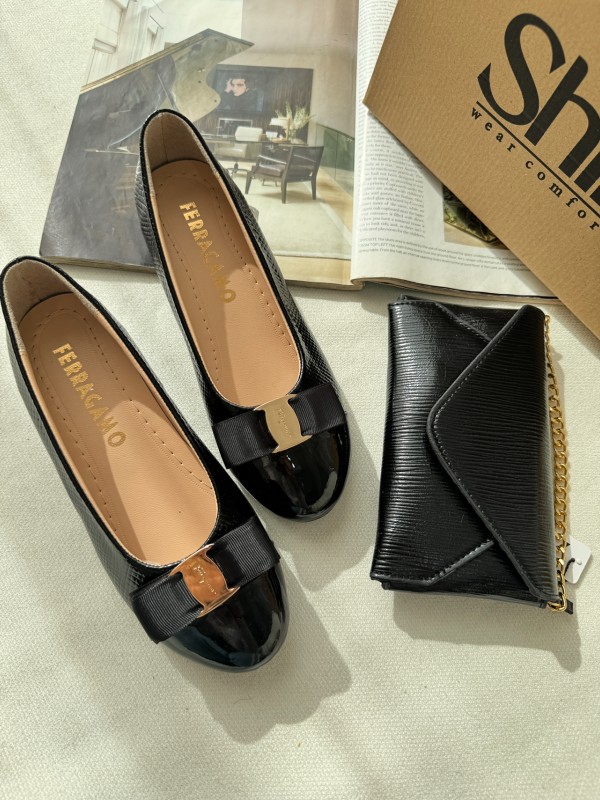 کالج عروسکی فراگامو 1528