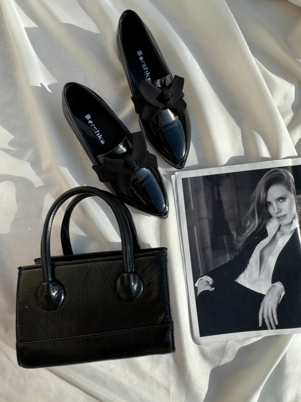 کالج پاپیونی جس 1027