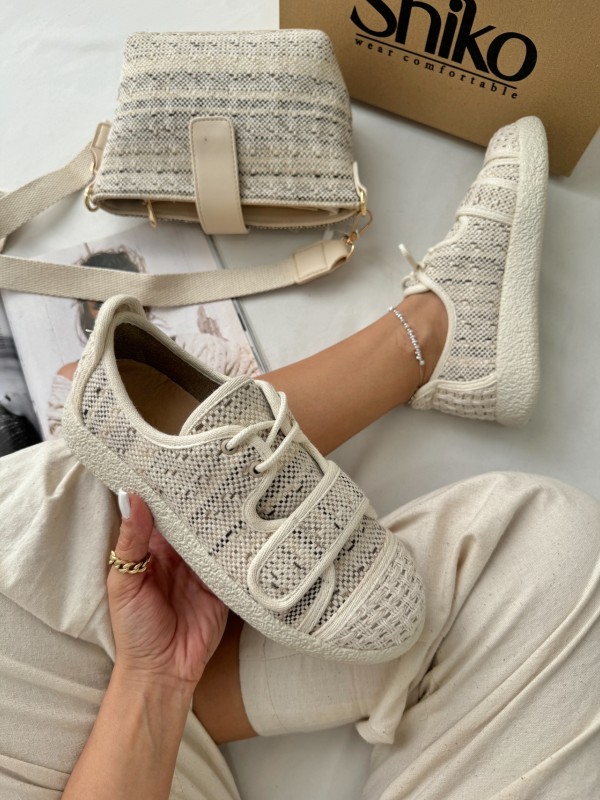 ونس چسبی سنتی شیکو 1626