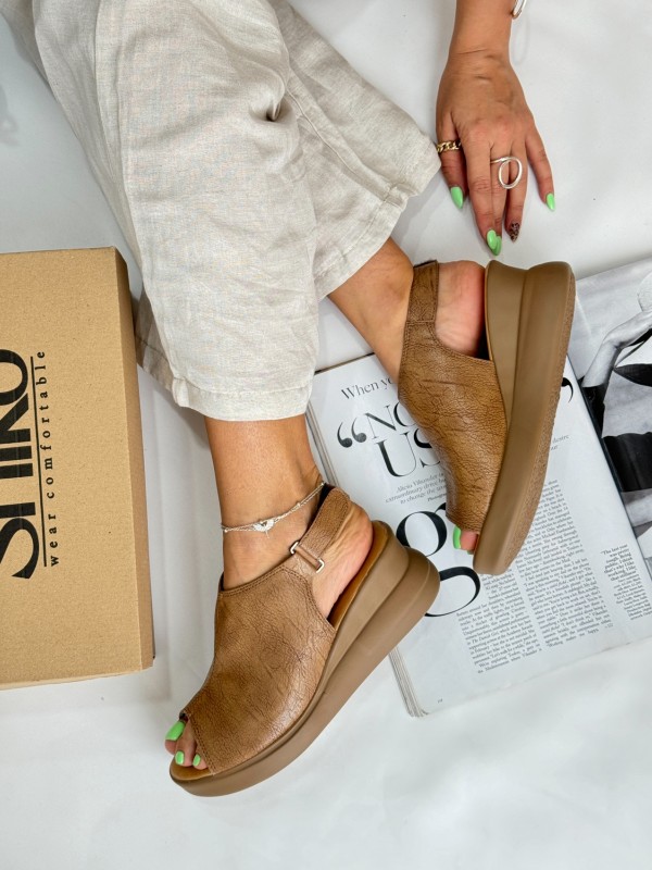 صندل لژدار روکو 1665