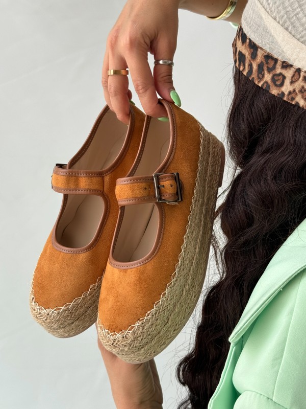 ونس کنفی فشیون 1689